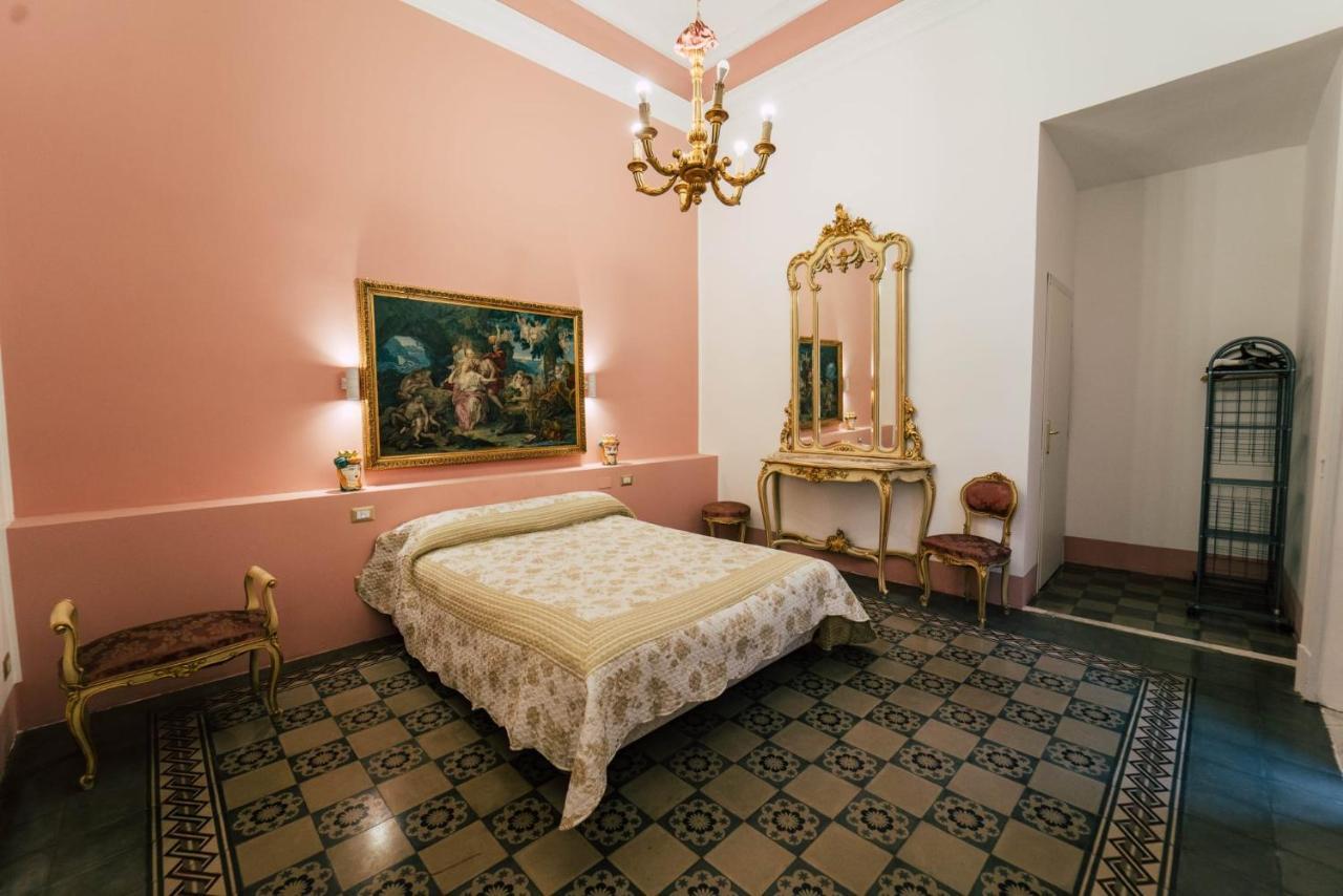 Stanze Etnea 380 Hotel Catania Bagian luar foto
